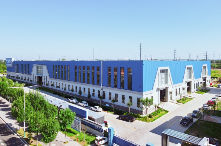 معلومات عنا