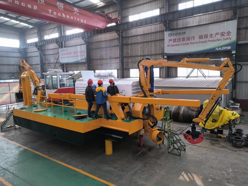 جرافة برمائية متعددة الوظائف (900 متر مكعب/ساعة) مزودة بمضخة شفط/جرافة