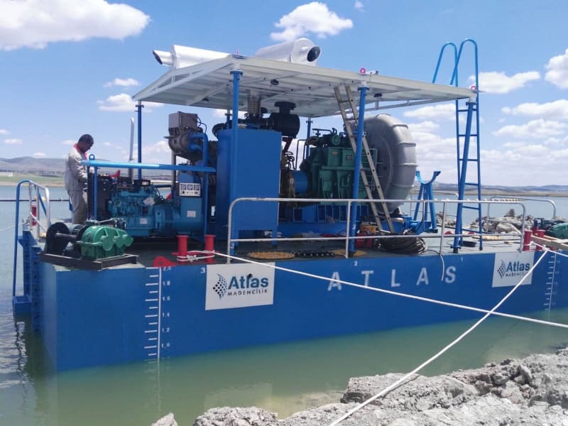 معزز مضخة محطة الضخ العائمة لزيادة مسافة تصريف الكراكة