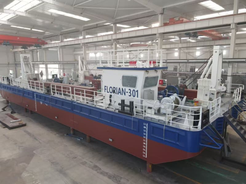 منصة عمل مخصصة لجرافة ذات ذراع خلفي لعمليات الحفر